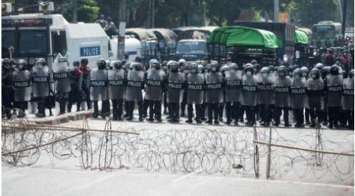 Myanmar coup: Crowd gathers for second day of protests