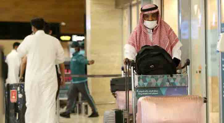 Saudi Arabia bans citizens from travelling to 16 countries