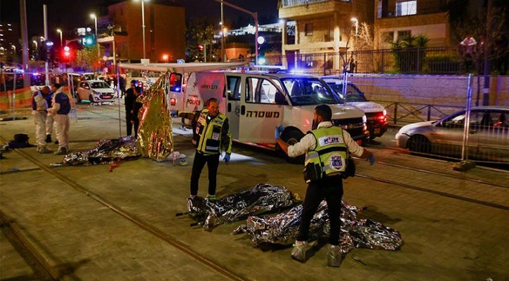 7 shot dead at Jerusalem synagogue