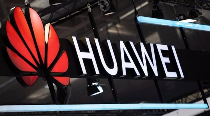 US imposes $300m penalty over exports to Huawei