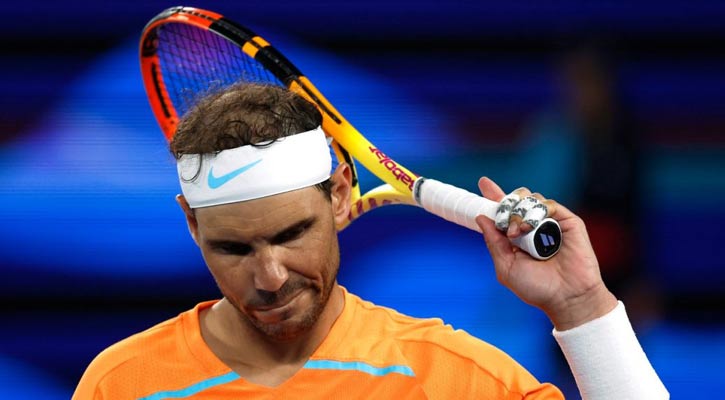 Nadal withdraws from Rome but injury 'improving'