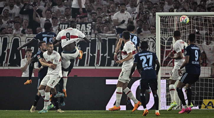 Stuttgart beat Hamburg 3-0 in 1st leg of Bundesliga playoff