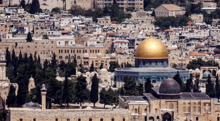 US restricts travel for employees in Israel