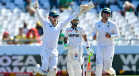 South Africa win Pakistan series to top Test table