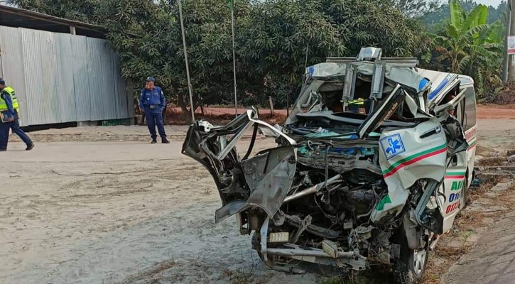 দুর্ঘটনায় ৬ মৃত্যু: দায়ী বেপরোয়া গতি, ক্লান্ত চালক 