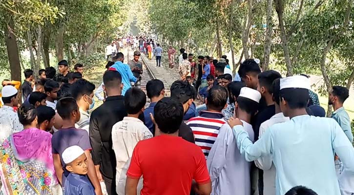 ট্রেনের নিচে যুবকের ঝাঁপ, দেহ হলো ছিন্নভিন্ন