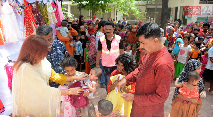 ৫ টাকায় ঈদের নতুন জামা! উচ্ছ্বসিত ৩ শতাধিক শিশু