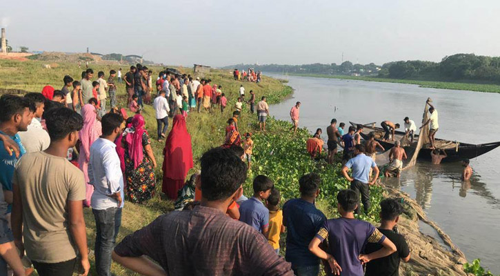 নদীতে গোসলে নেমে নিখোঁজ ২ স্কুলছাত্রী,  ২২ ঘণ্টা  পর মিলল মরদেহ