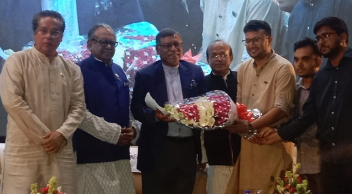 বঙ্গবন্ধুর দর্শনের ওপরই আমরা কাজ করছি: স্বাস্থ্যমন্ত্রী