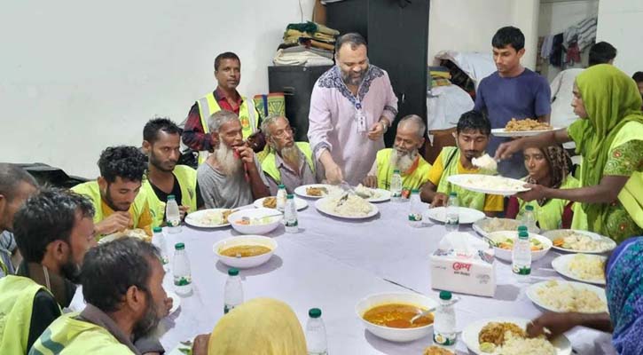 পরিচ্ছন্নতা কর্মীদের জন্য মধ্যাহ্ন ভোজের আয়োজন ডিএনসিসির