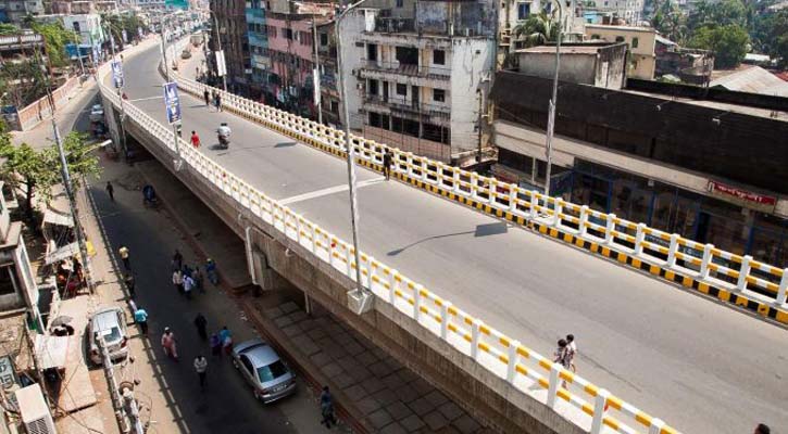 চট্টগ্রামে দুর্ঘটনায় দুই কলেজশিক্ষার্থী নিহত