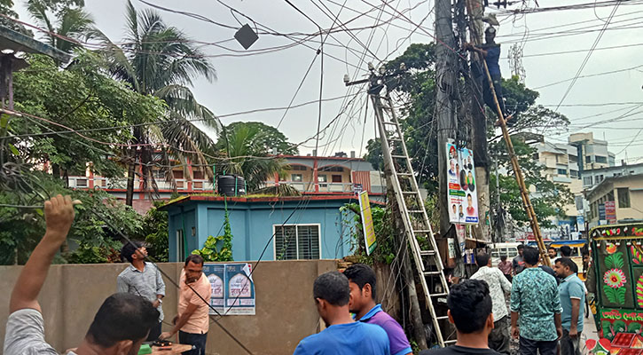 হবিগঞ্জে তারের জটে আগুন লেগে নানা সেবা বন্ধ