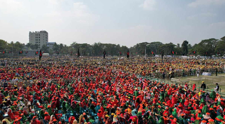 নির্বাচনী প্রচারে বরিশালে শেখ হাসিনা