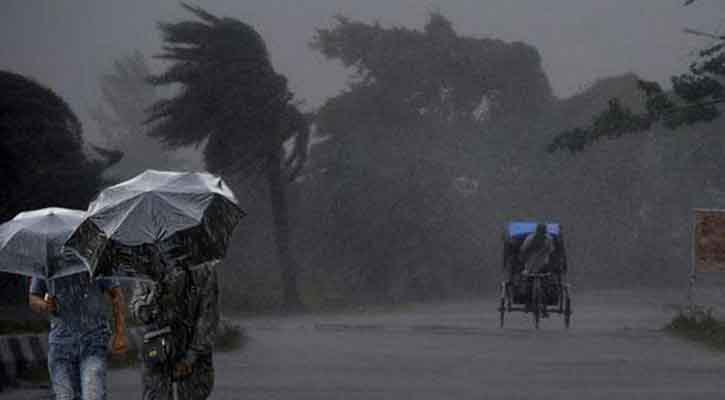 আট অঞ্চলে ৬০ কিলোমিটার বেগে ঝড়ের আভাস