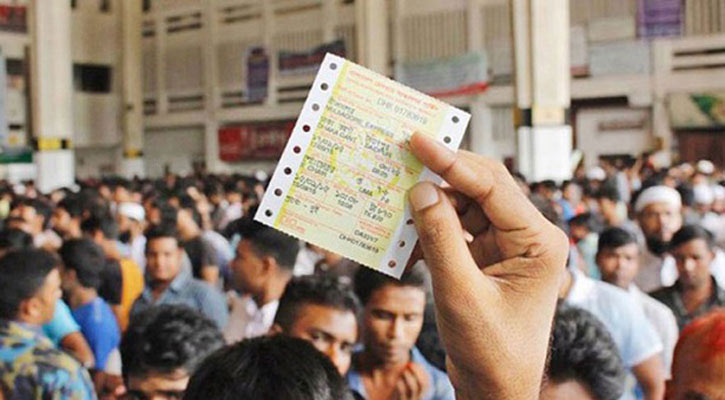 ট্রেন যাত্রা: দ্বিতীয় দিনের ২৭ হাজার টিকিট বিক্রি, অবিক্রীত ৬ হাজার