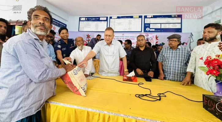 বেশি করে ধান-চাল ফলিয়ে খাদ্য উৎপাদন বাড়াতে হবে: কৃষিমন্ত্রী