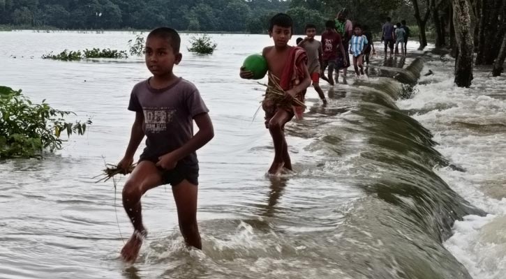 হু হু করে বাড়ছে সুনামগঞ্জের সব নদীর পানি, বাড়ছে দুর্ভোগ