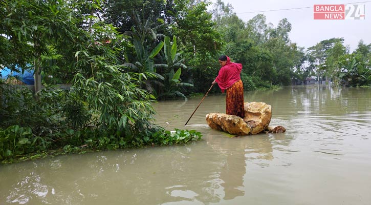 জামালপুরে লক্ষাধিক মানুষ পানিবন্দি, অপরিবর্তিত বন্যা পরিস্থিতি 