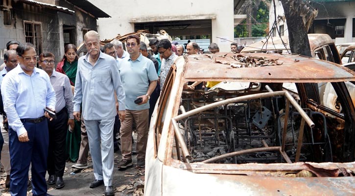 ক্ষতিগ্রস্ত বিভিন্ন স্থাপনা পরিদর্শন করলেন পরিকল্পনামন্ত্রী