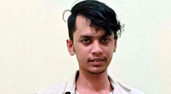 লক্ষ্মীপুরে প্রতিপক্ষের বাড়িতে হামলায় ছাত্রদল নেতাকে বহিষ্কার