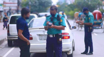 ট্রাফিক আইন লঙ্ঘনে ডিএমপির ৫২ লক্ষাধিক টাকা জরিমানা