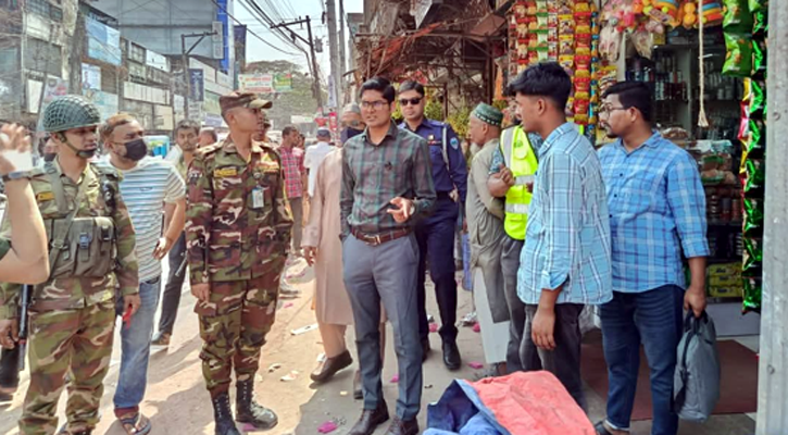 রমজানে বাজার মনিটরিং: রায়পুরে ২৬ মামলায় ৬০ হাজার টাকা জরিমানা 