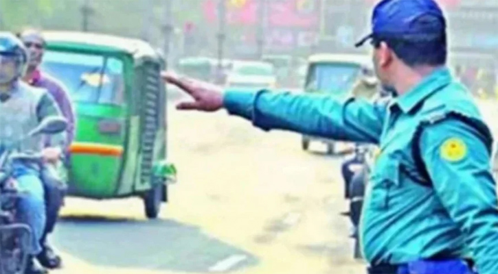ট্রাফিক আইন লঙ্ঘনে ডিএমপির ১৫৫৮ মামলা