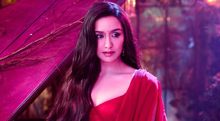 পারিশ্রমিক বাড়ালেন শ্রদ্ধা, সিনেমা প্রতি কত চাইছেন?