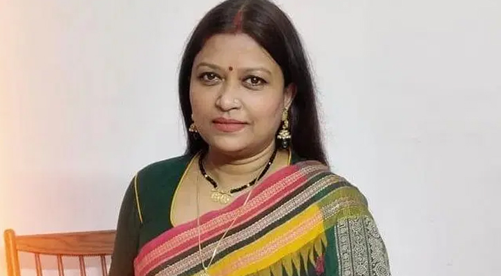 চয়নিকা চৌধুরীর বিরুদ্ধে গ্রেপ্তারি পরোয়ানা