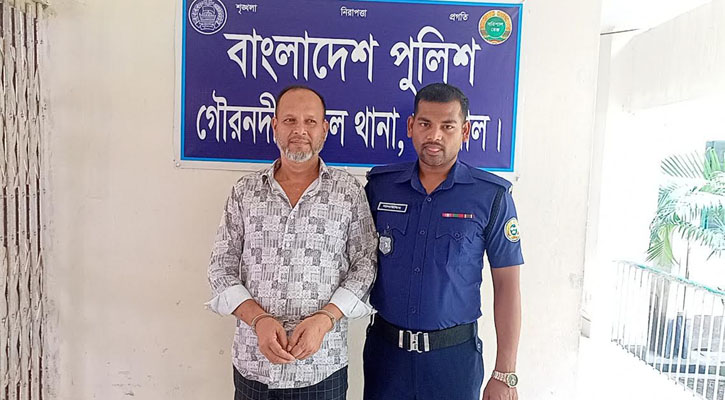 বরিশালে আ. লীগ নেতা গ্রেপ্তার