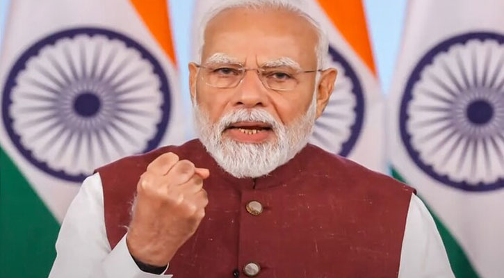 সন্ত্রাস আর সংলাপ একসঙ্গে চলতে পারে না: মোদী