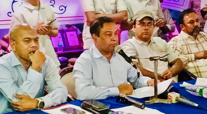 সাংবাদিকদের কণ্ঠরোধে ৩২টি আইন থাকলেও সুরক্ষায় কোনো আইন নেই: কাদের গনি চৌধুরী